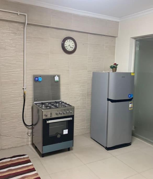 A Cozy Near Airport Apartamento